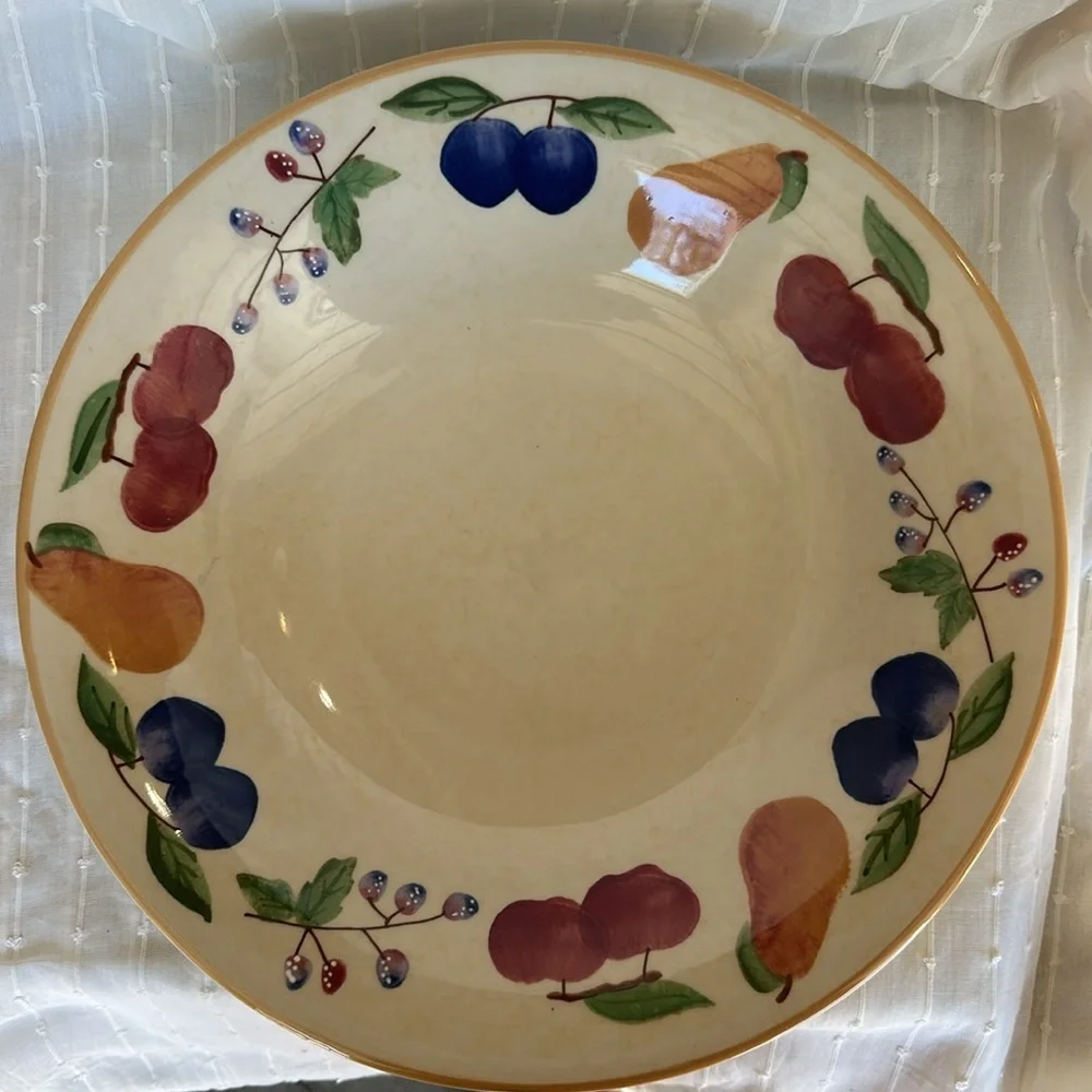 Longaberger “Fruit Medley” large serving bowl - Picture 2 of 3